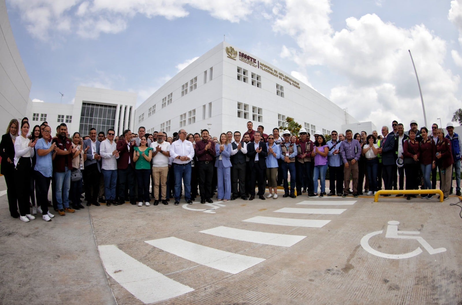 ISSSTE: Martí Batres supervisa etapa final de Hospital Regional de Alta Especialidad de Tlajomulco de Zúñiga
