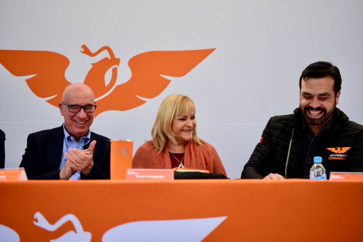 Dante Delgado, Rocio Banquells y Jorge Alvarez
