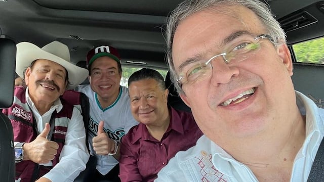 Marcelo Ebrard acompaña a Armando Guadiana en Coahuila