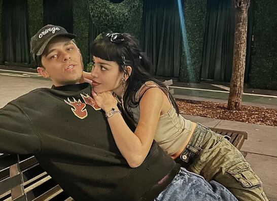 Alex Hoyer y Danna Paola