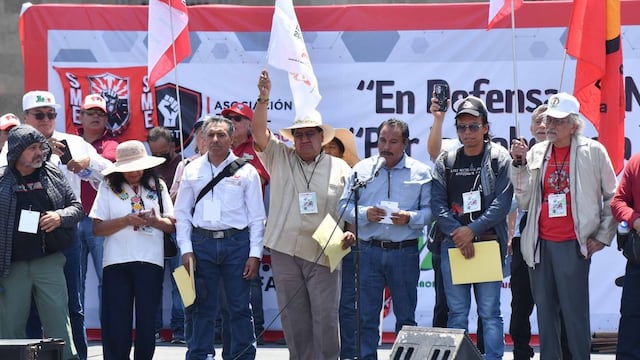 CNTE rechaza cambios al calendario escolar