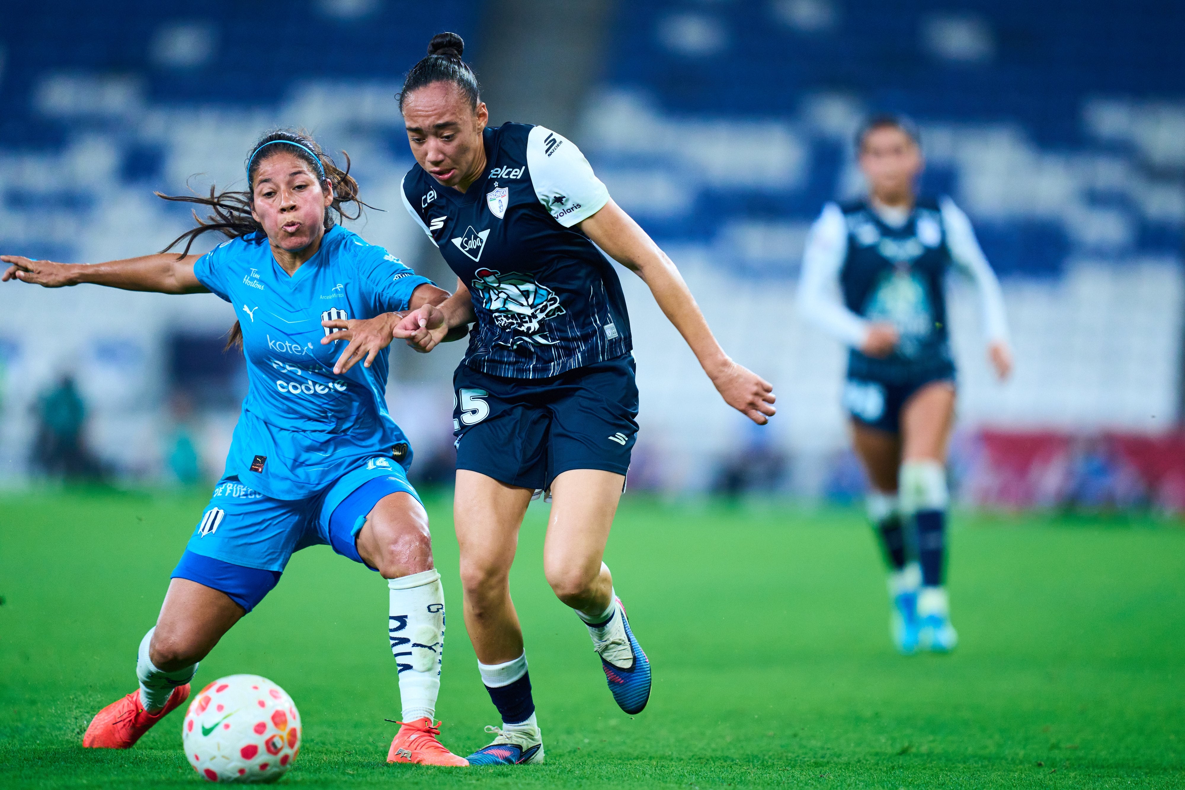 Rayadas golea a Pachuca y se clasifica a la final de la Liga MX Femenil.