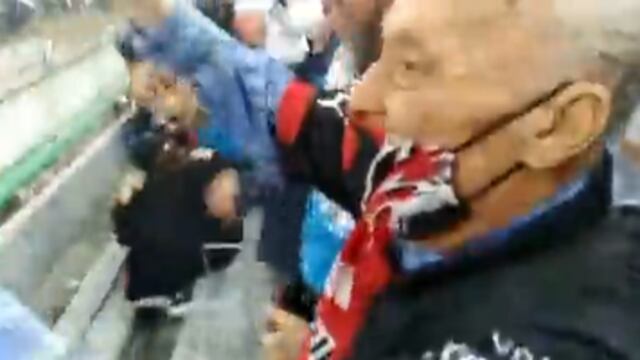 'Don Francisco' aficionado del Atlas FC.