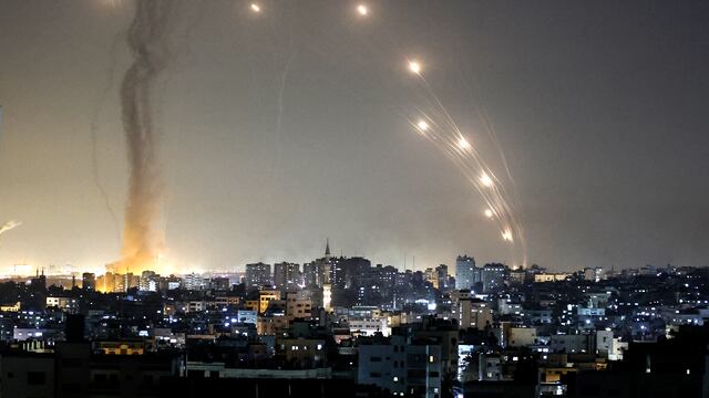 Misiles de Hamás contra Tel Aviv