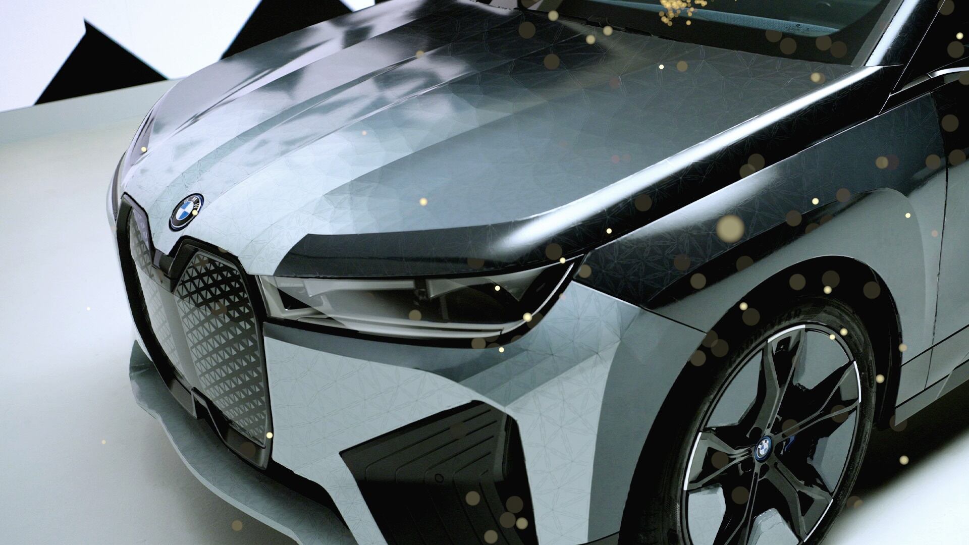 Auto BMW cambia de color con solo presionar un botón