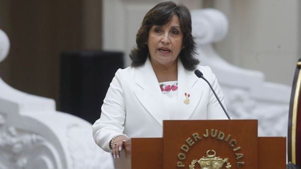 Dina Boluarte espera a AMLO con los brazos abiertos en Perú