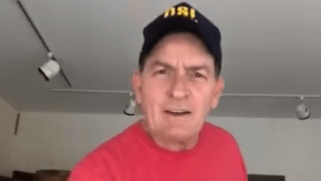 El actor Charlie Sheen felicitó al alcalde de Ciudad Valles, SLP, por su primer año de gestión