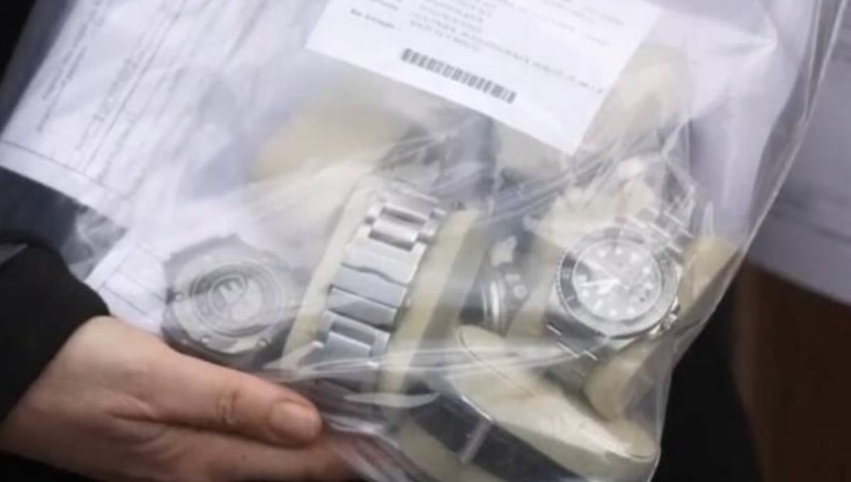 Relojes de Keanu Reeves recuperados en Chile