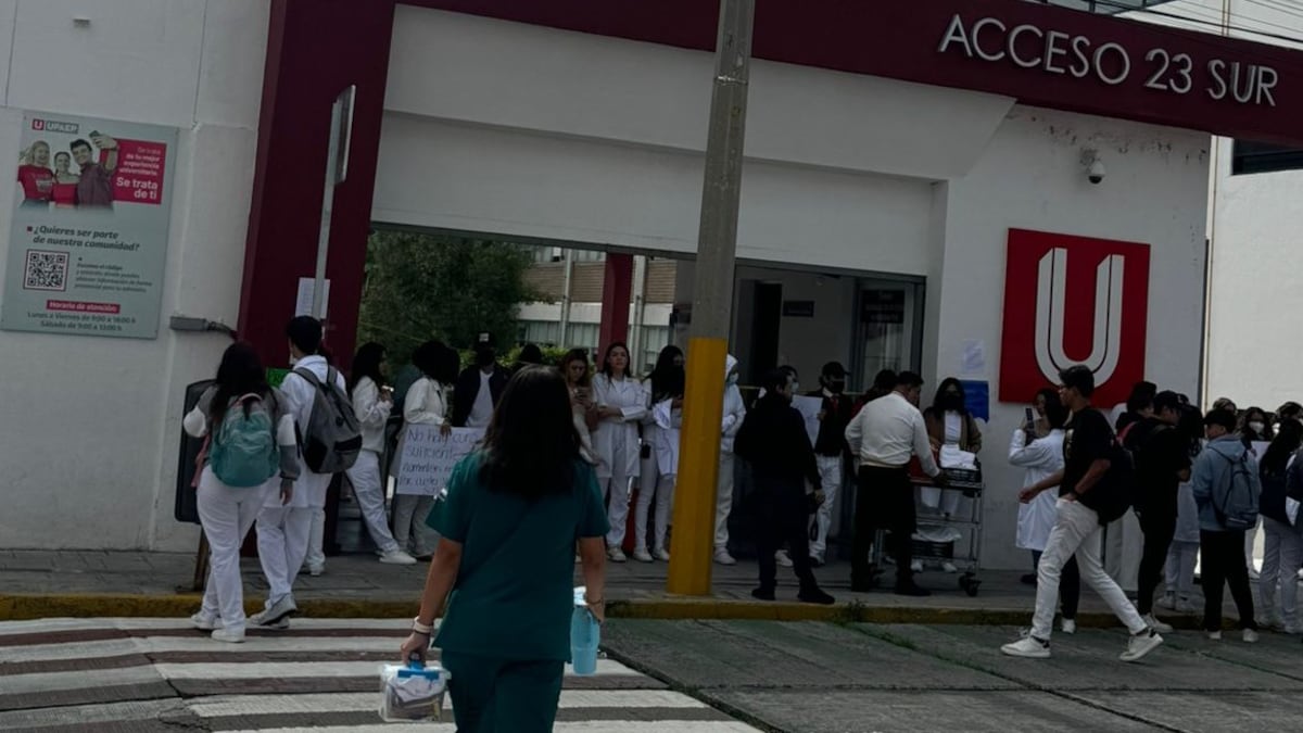 Salud en México: enfermeras y pasantes de cinco licenciaturas ahora pueden expedir recetas de medicamentos