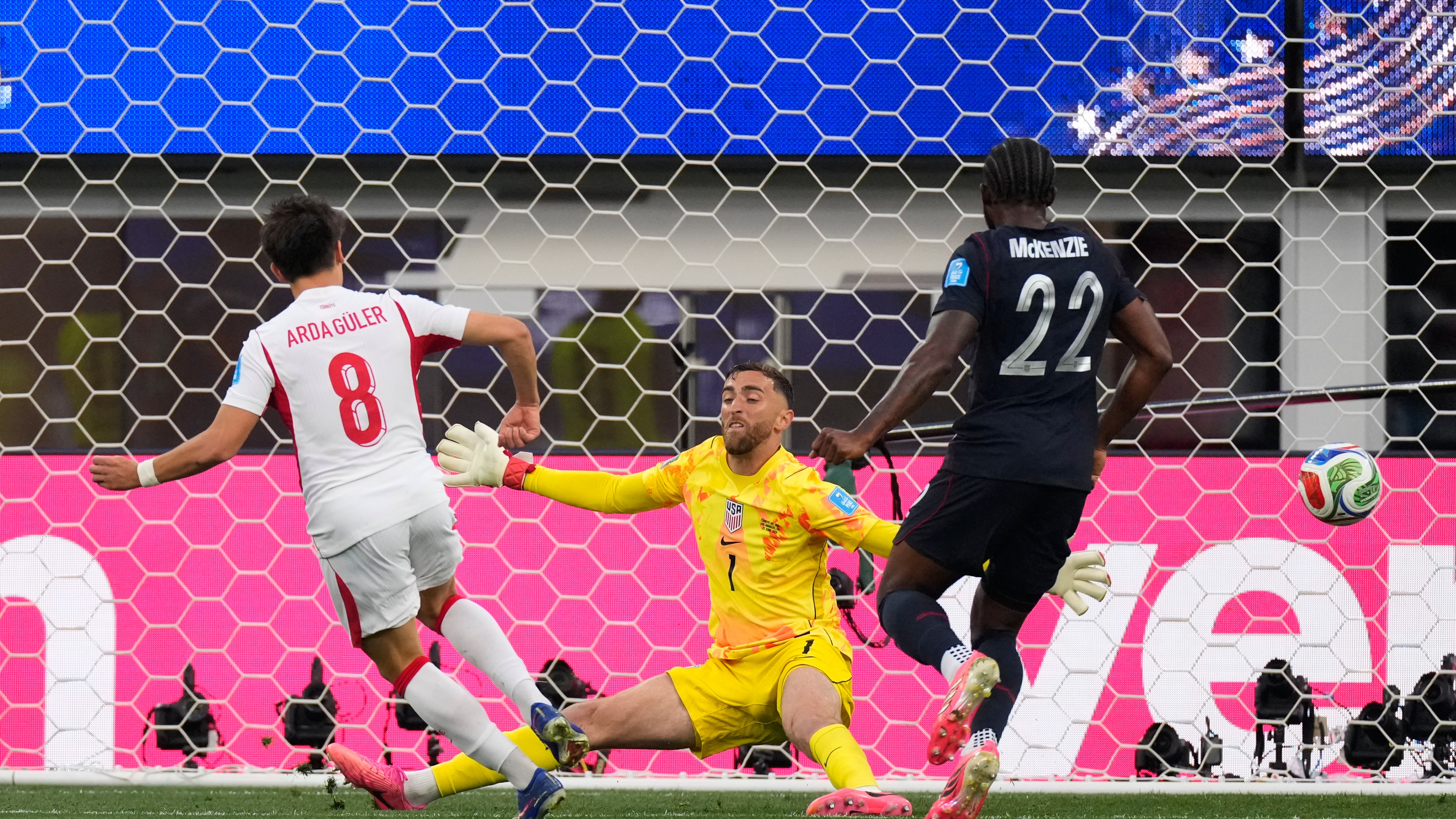 Turquía vence a Estados Unidos en su último partido del Mundial 2026