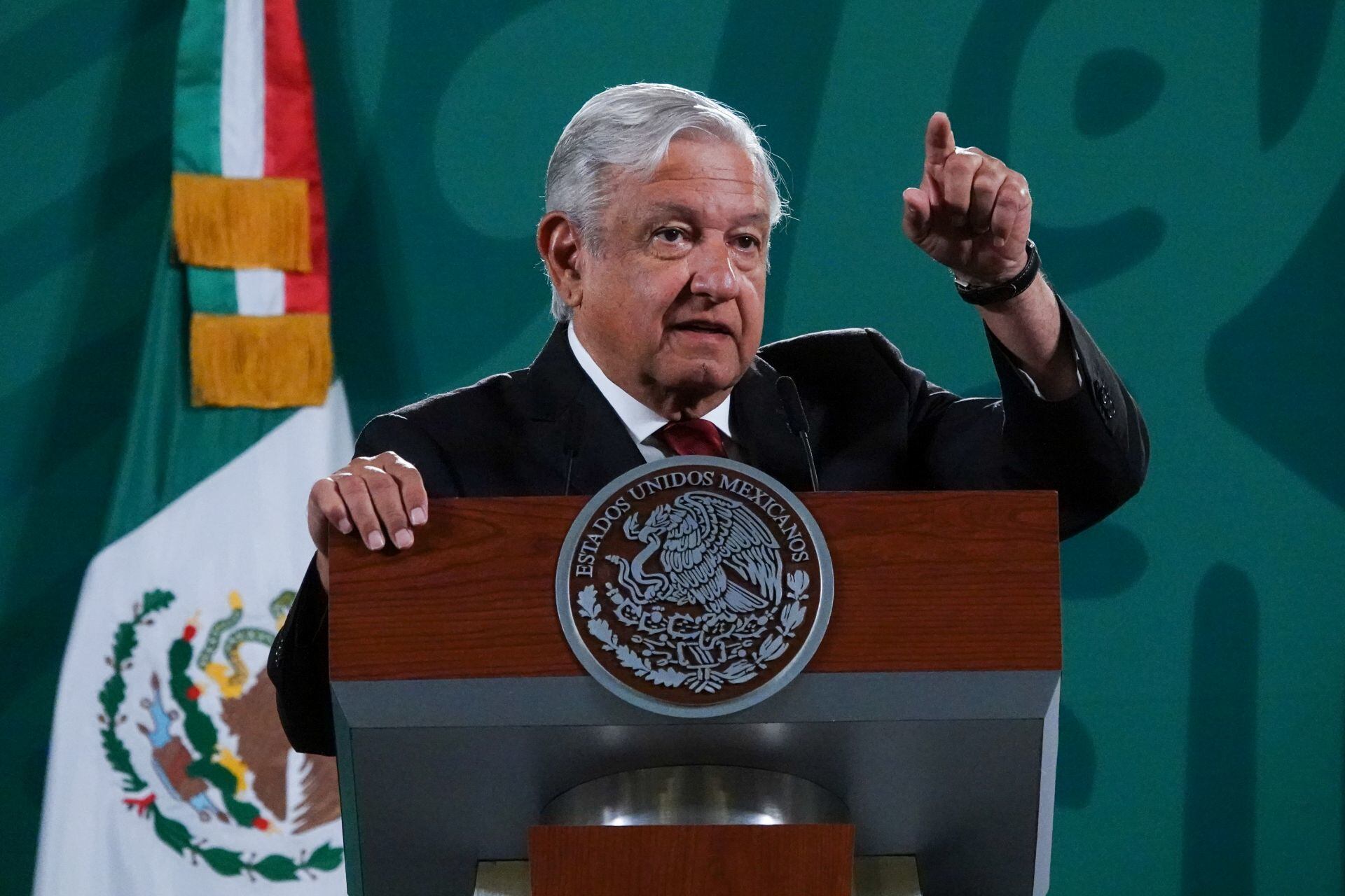 AMLO