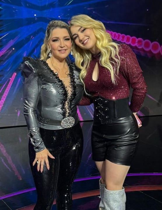 Melenie Carmona y Alicia Villarreal