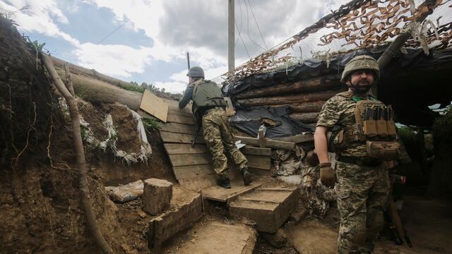 Soldados de Ucrania en Donetsk