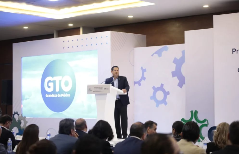 Diego Sinhue Rodríguez Vallejo