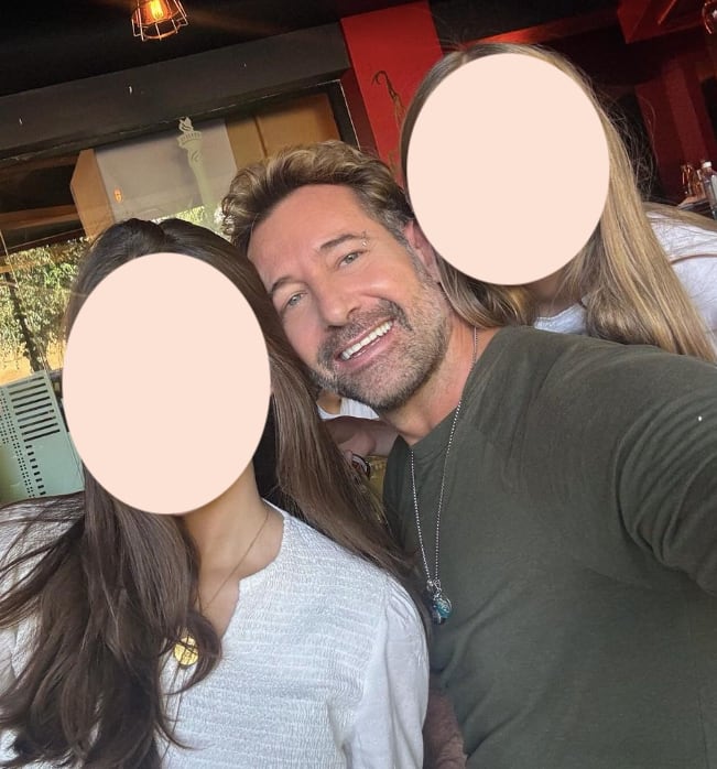 Gabriel Soto en familia