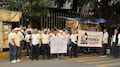 Jubilados de Pemex protestan por tope a pensiones