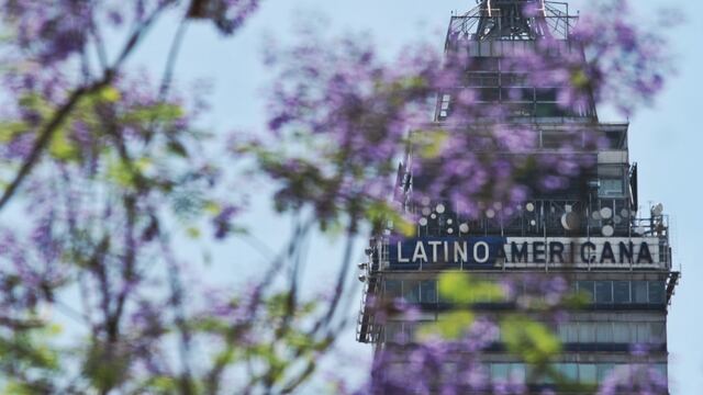Torre Latinoamericana, el rascacielos más antiguo de la capital del país