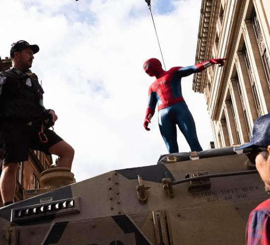 Tom Holland en las grabaciones de Spider-Man 4