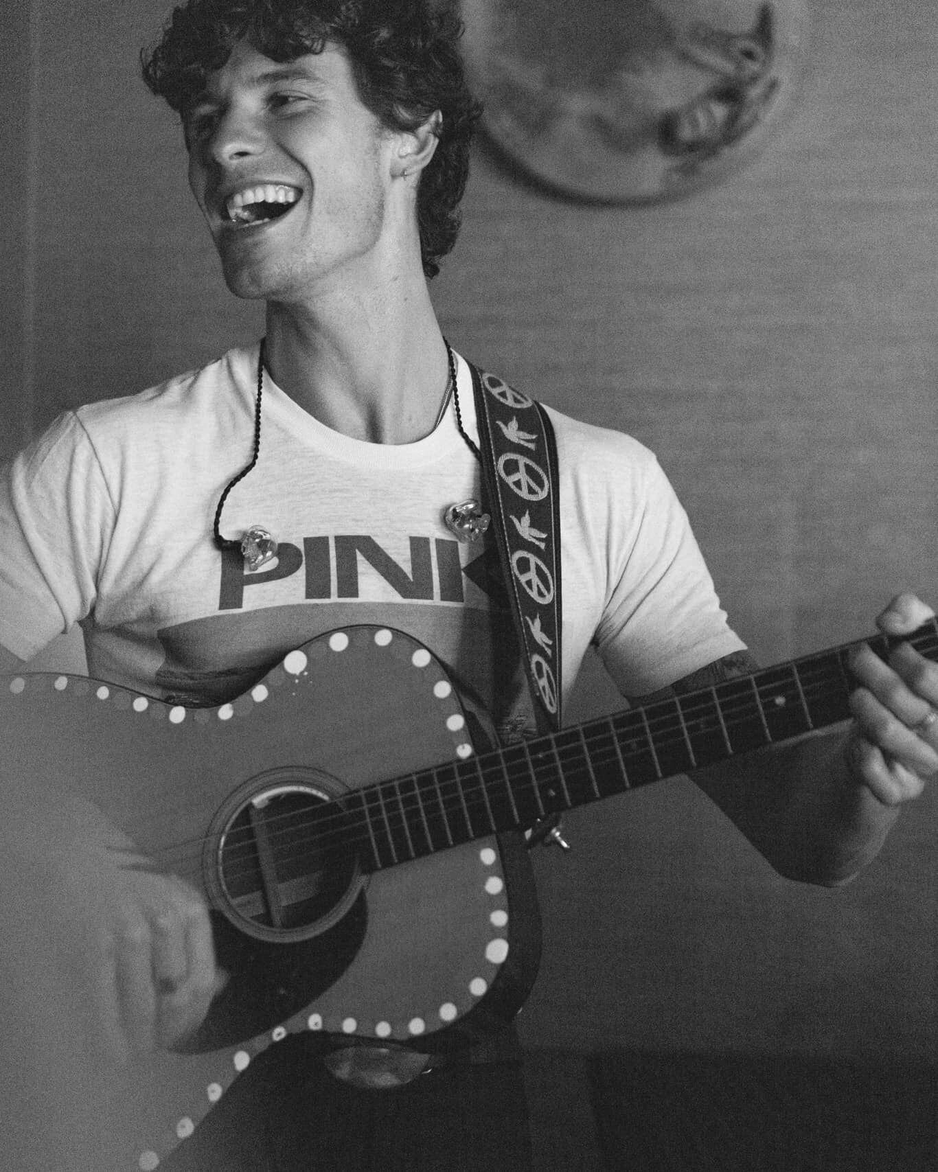 Shawn Mendes, cantante.