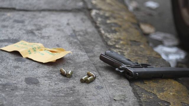 Los ladrones hirieron a balazos a la pareja