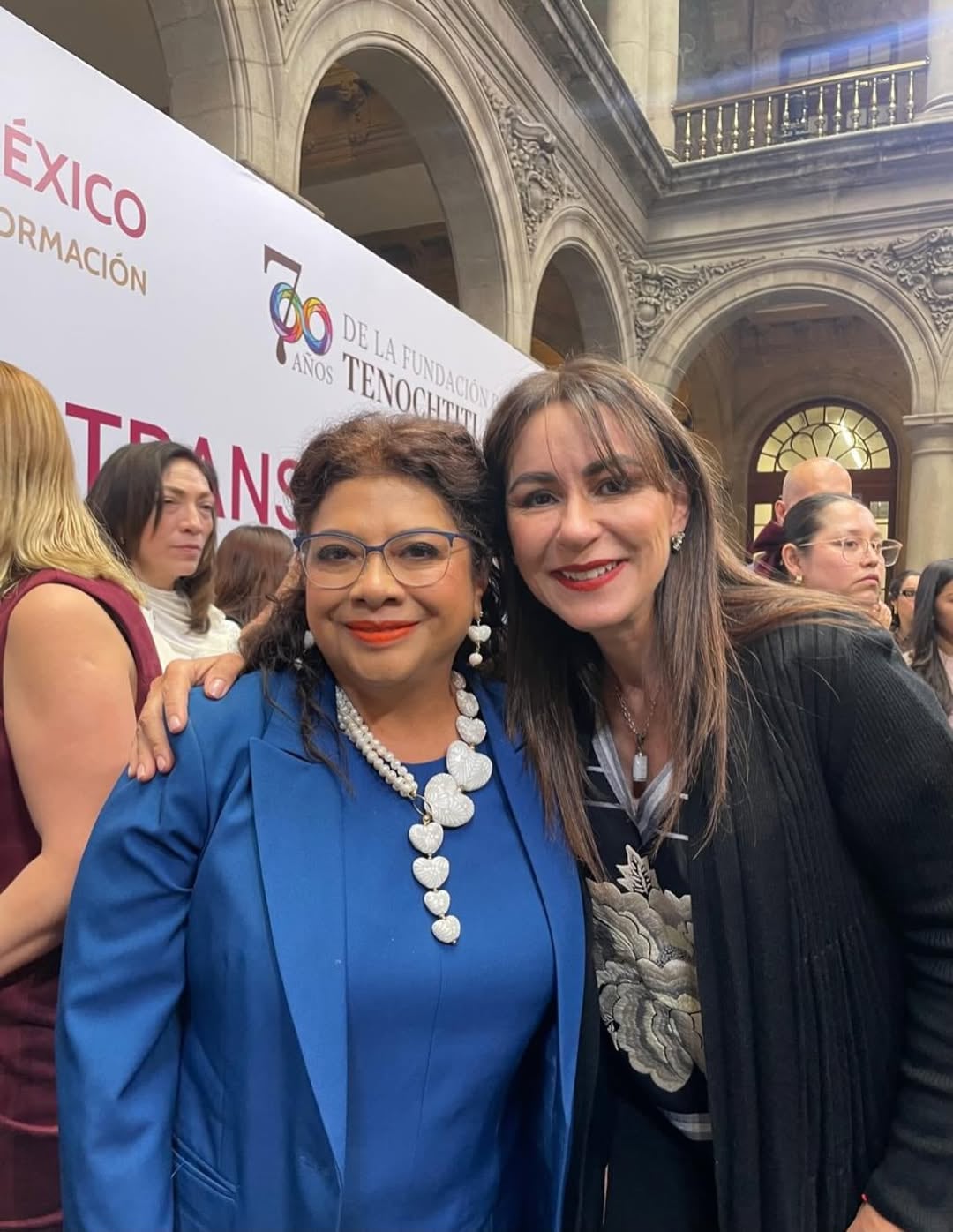 Leonor Otegui y Clara Brugada