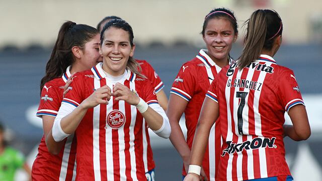 Chivas celebra la goelada
