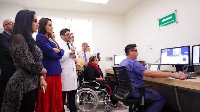 Tere Jiménez inaugura unidad de radioterapia