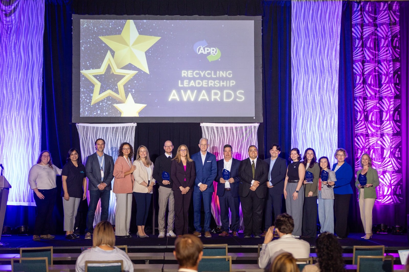 Reciclaje de plástico en 2026: Innovación y regulación en la Plastics Recycling Conference.