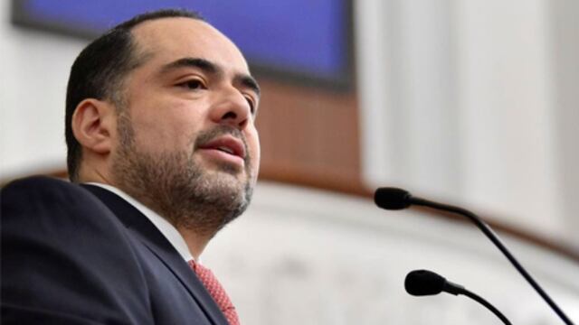 ¿Quién es Gonzalo Espina? El diputado que mandó callar a otro en el Congreso CDMX en plena sesión