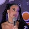 Gala Montes llegó a la alfombra de Supernova: Orígenes y advierte a Alana Flores que se va a “apendejar” con los golpes