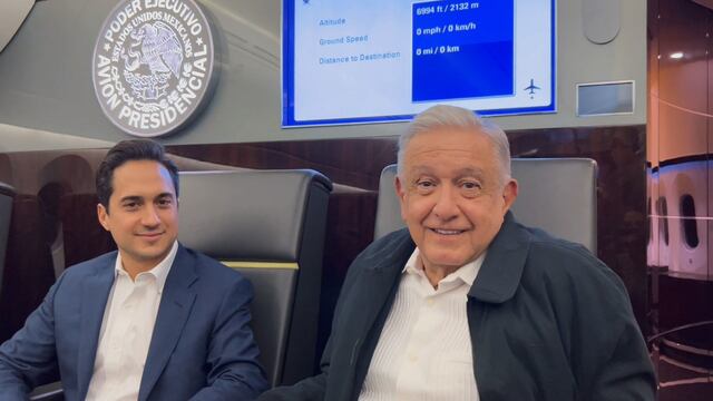 Andrés Manuel López Obrador, Presidente de México, informo al pueblo de México que hoy se celebró el contrato de compra-venta del avión presidencial al gobierno de Tayikistán.