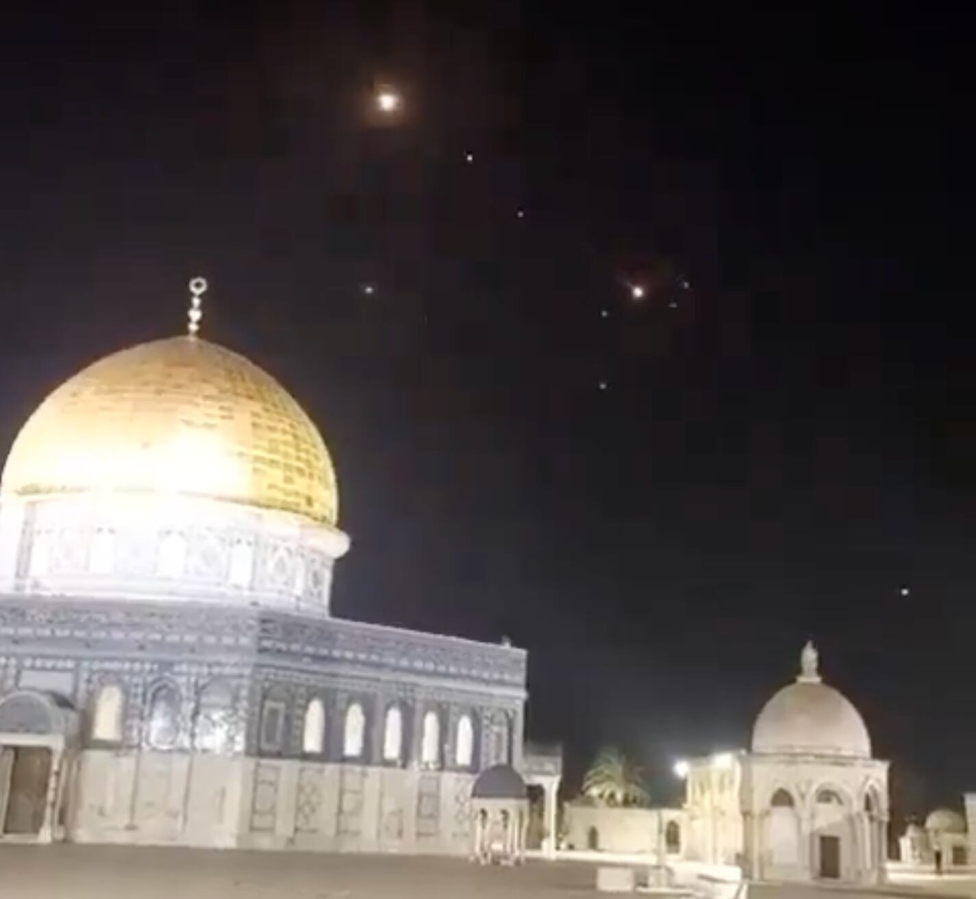 Drones sobre la Mezquita de Al-Aqsa