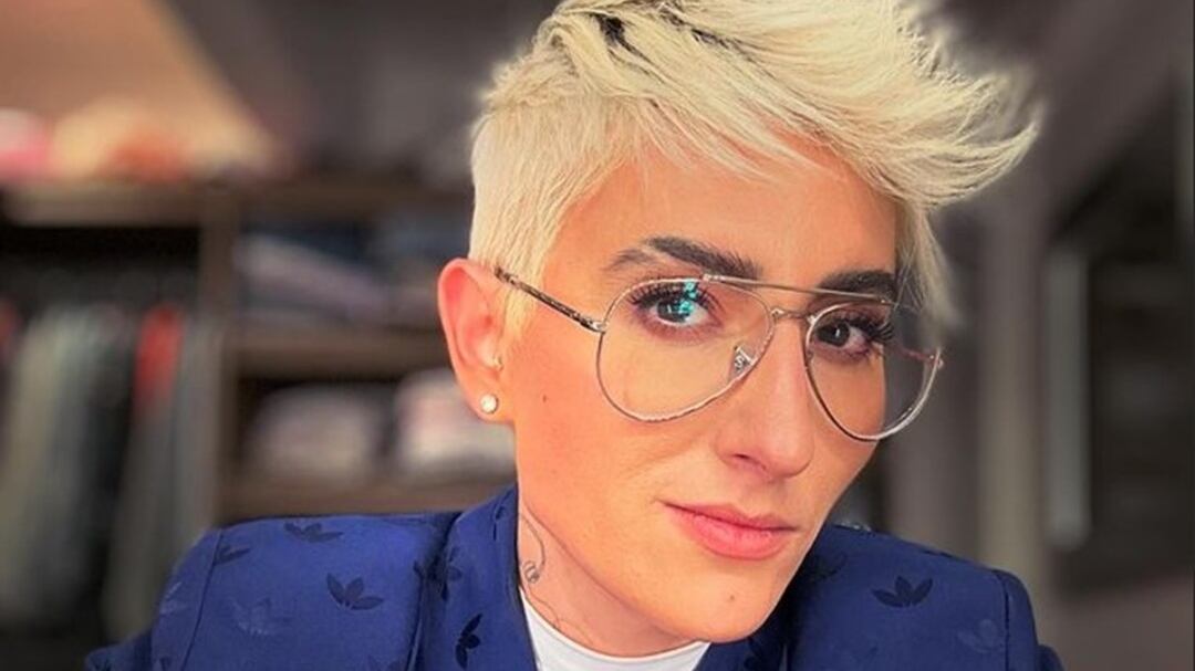 Maca Carriedo se burla de los que dicen que maltrata a su equipo en programa de radio