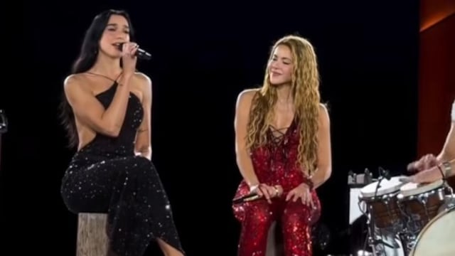 Shakira y Dua Lipa cantan ‘Antología’ juntas en concierto en Madrid