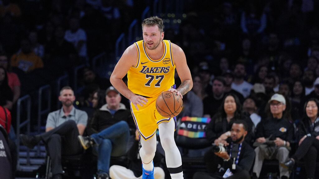 Amazon Prime Video tendrá la temporada de la NBA y ya se ‘robó’ talento de varias televisoras