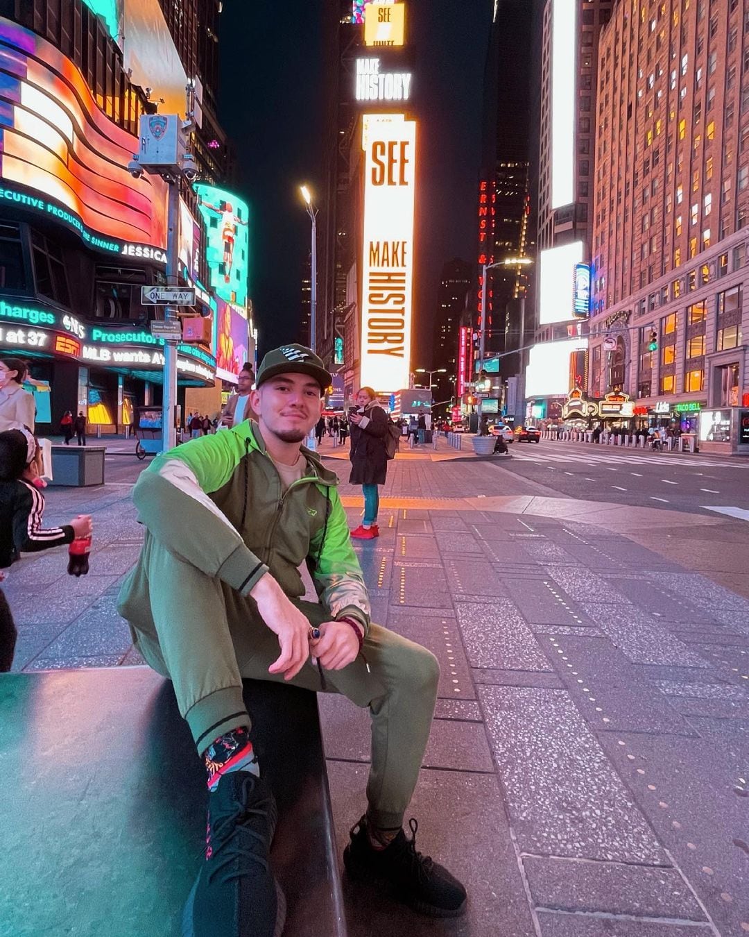 Johnny López, hijo menor de Jenni Rivera