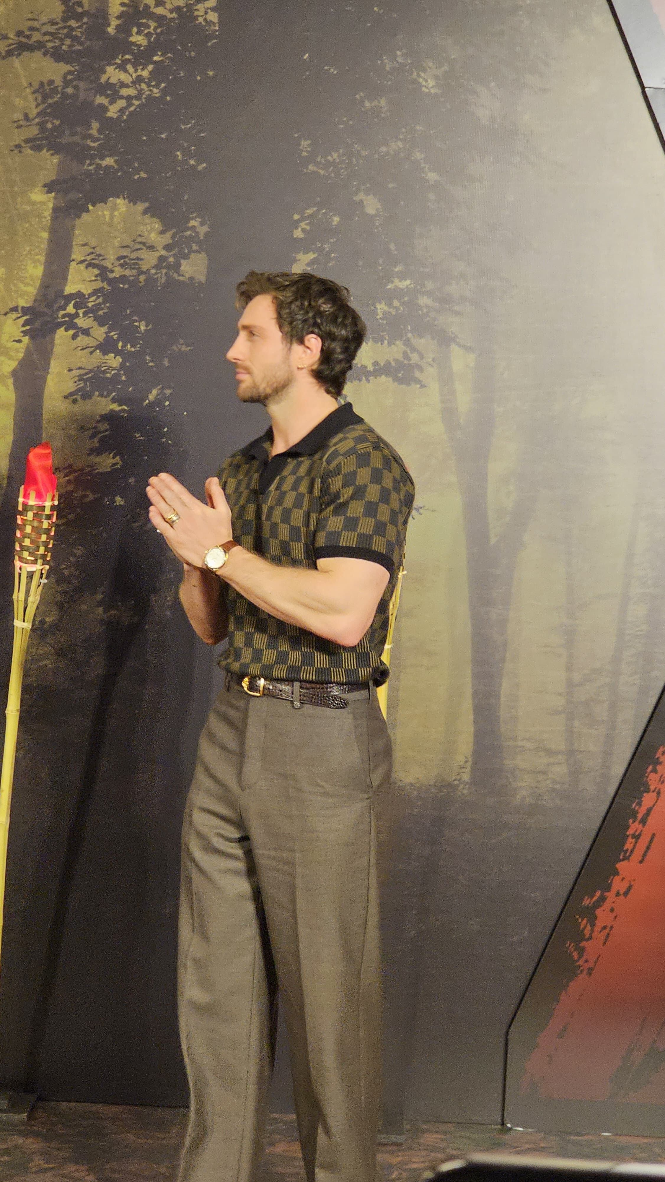 Aaron Taylor-Johnson en el fan event de Kraven El Cazador