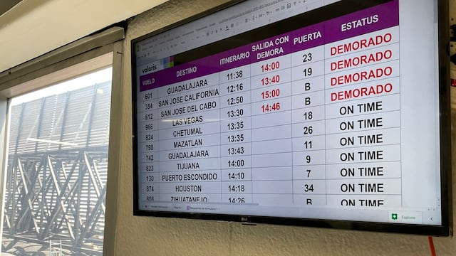 Volaris recurre a las tablas Excel