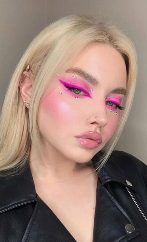 Maquillaje Barbie: El tono fucsia en todo su explendor
