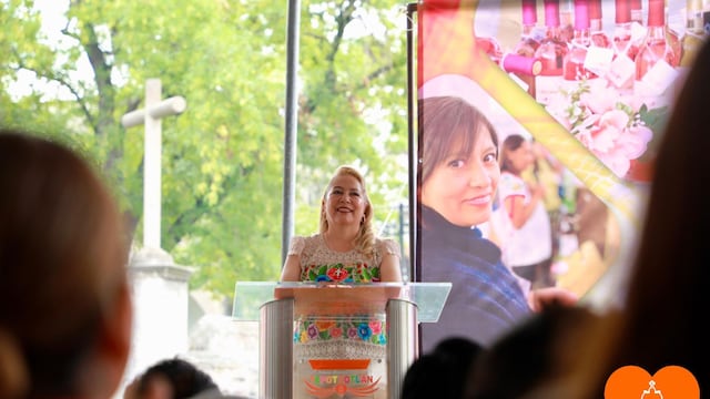 Gely inaugura feria Latido Artesano 2025