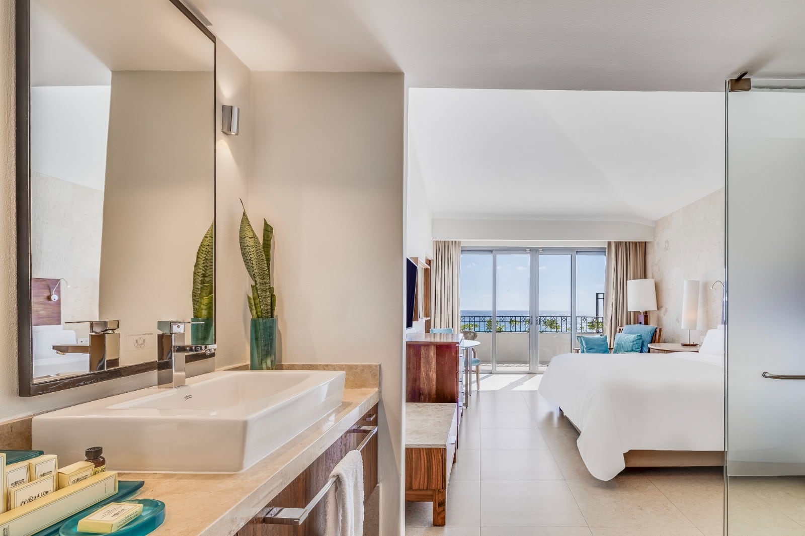 Fundación Helvex reconoce a 15 hoteles de Posadas por gestión del agua.