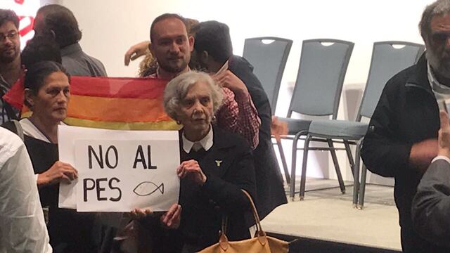Elena Poniatowska se manifestó en contra de la alianza de Morena y PT con Encuentro Social.