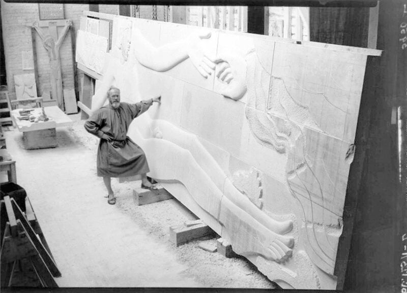 ¿Quién es Eric Gill? El artista y tipógrafo que abusó de sus hijas