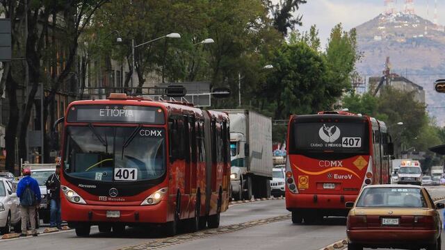Policía agrede a personas con discapacidad en el Metrobús