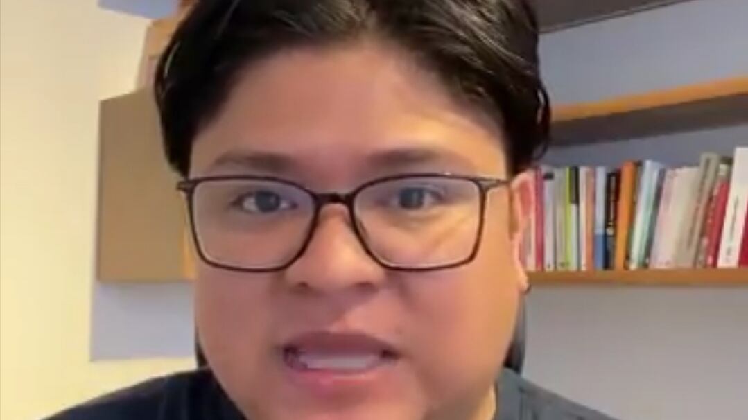 Aclara Gibrán Ramíez que tiene sueldo de 35 mil pesos por quincena en Canal Once