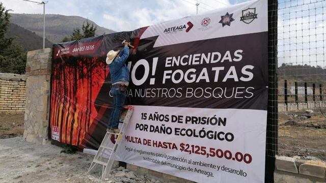 Advertencia por encender fogatas