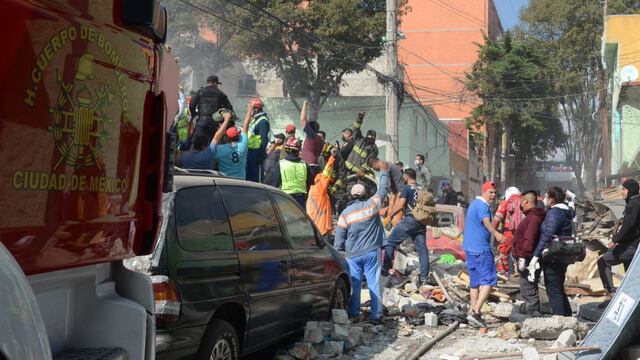 Casa derrumbada tras explosión en la colonia Pensil