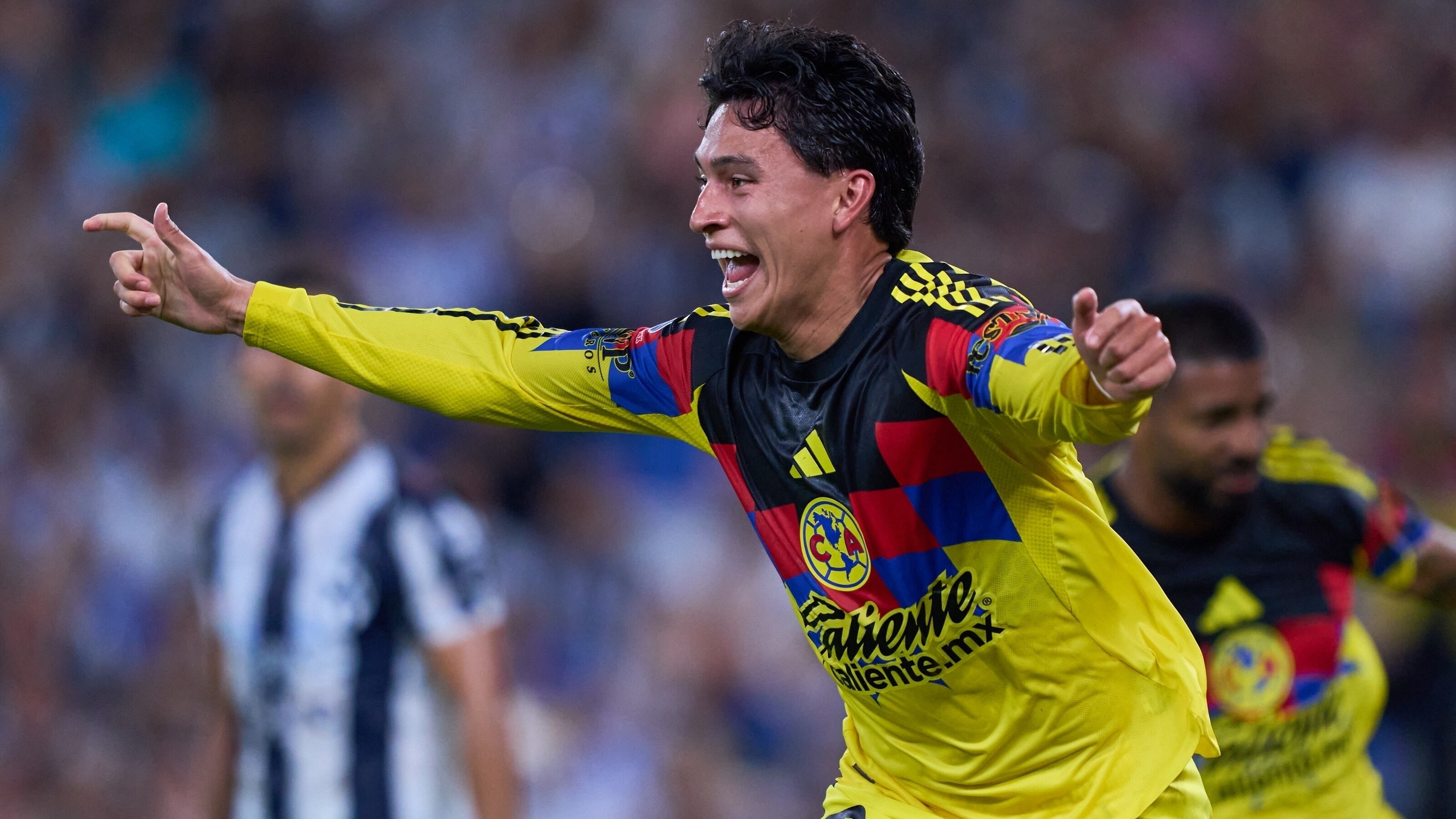 América: Grave lesión de Espinoza impulsa a Ramón Juárez y activa búsqueda de lateral