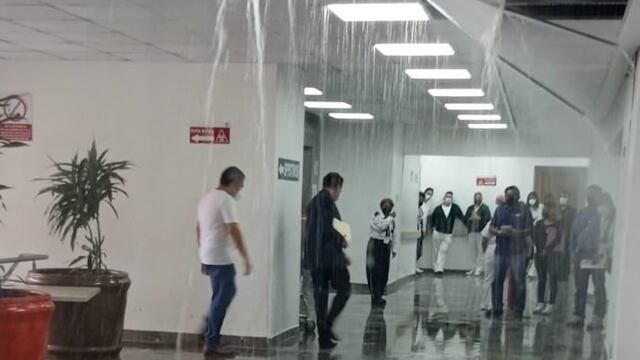 Se rompe tubería en Hospital de la Margarita del IMSS, en Puebla