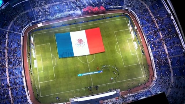 México vs Valencia: Responde la afición en el Estadio Cuauhtémoc.